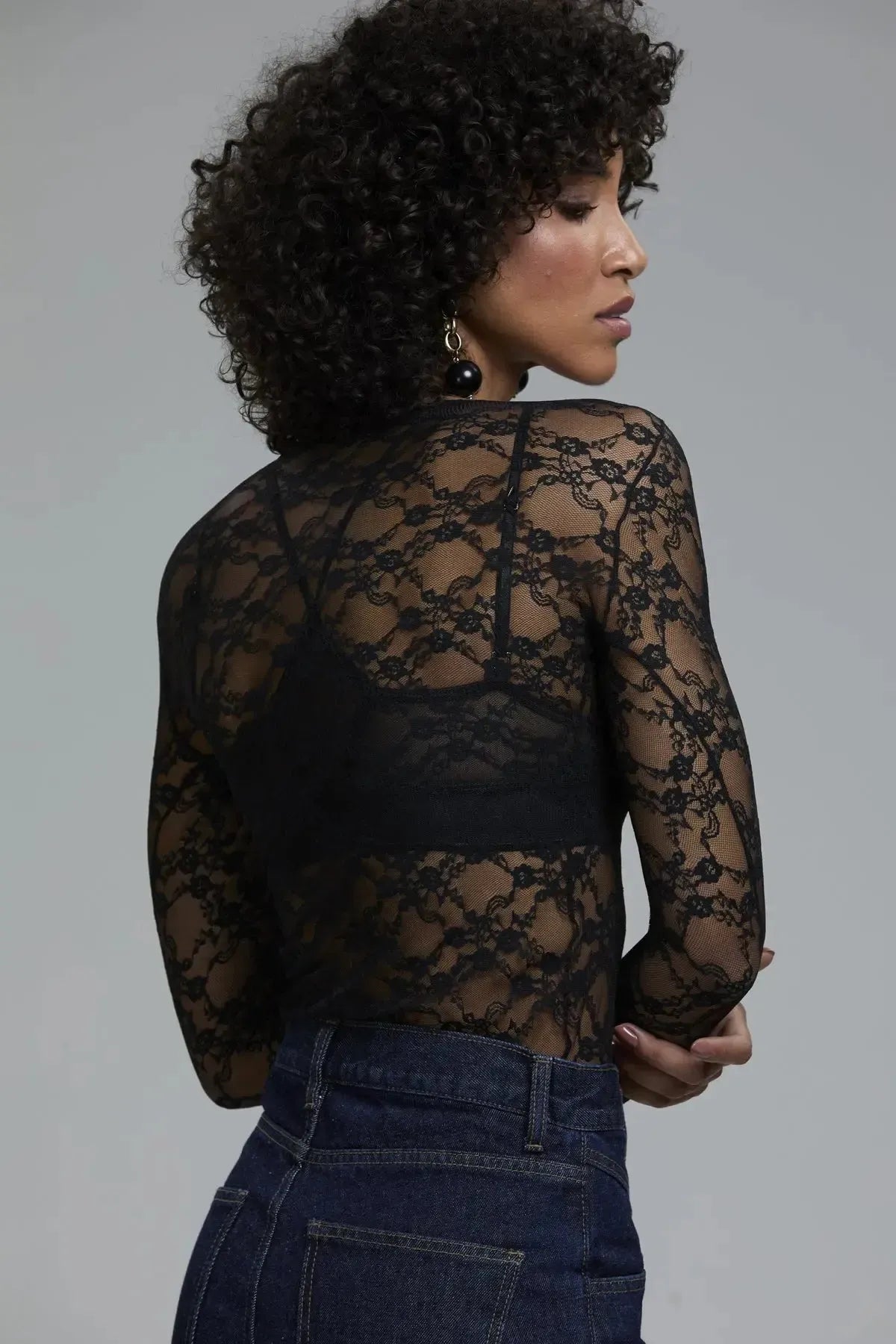 BLUSA RENDA UT Preto