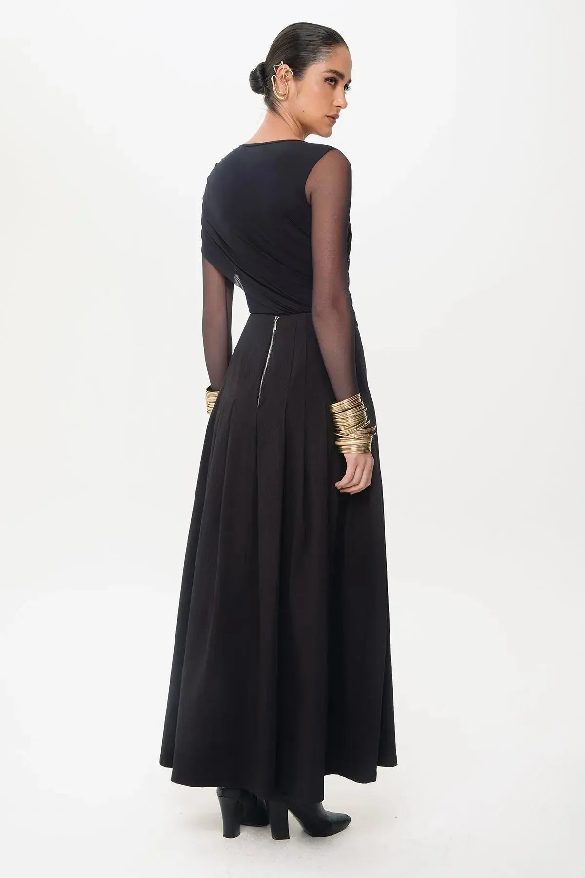 Saia Charlotte Preto