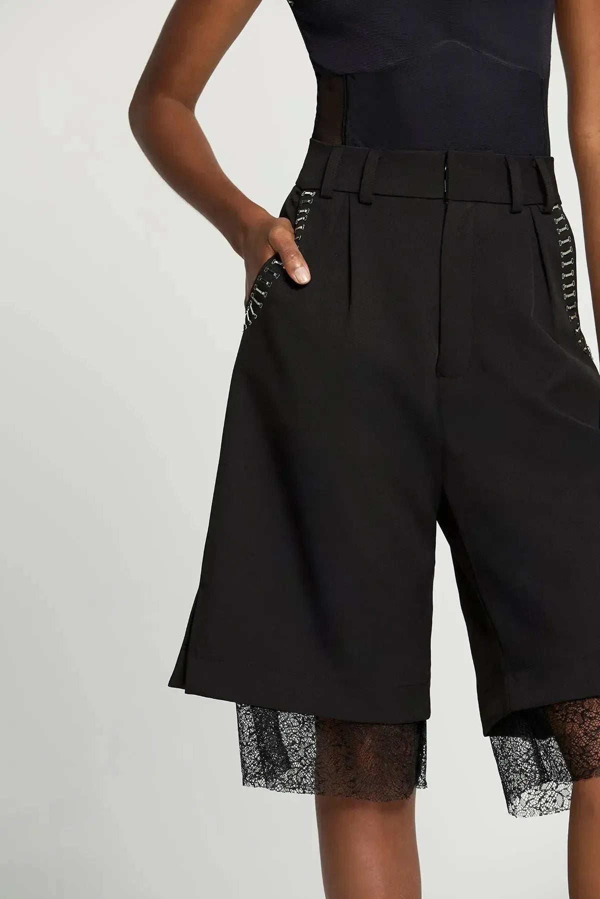 Bermuda Luiza Preto