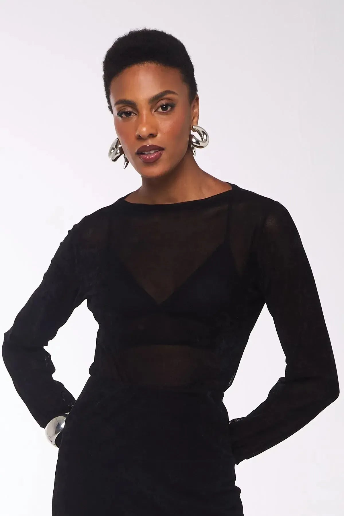 Blusa Emília Preto