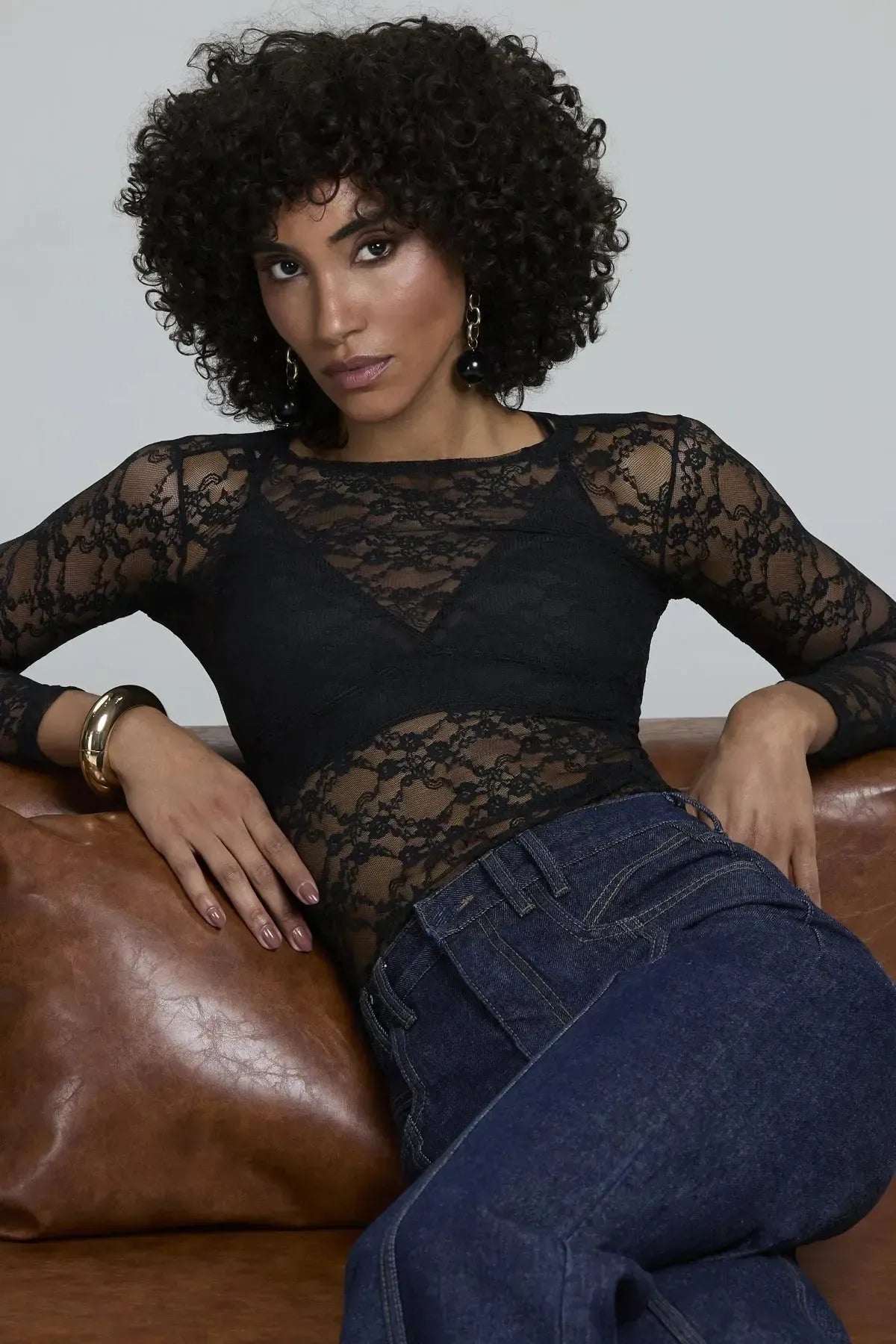 BLUSA RENDA UT Preto