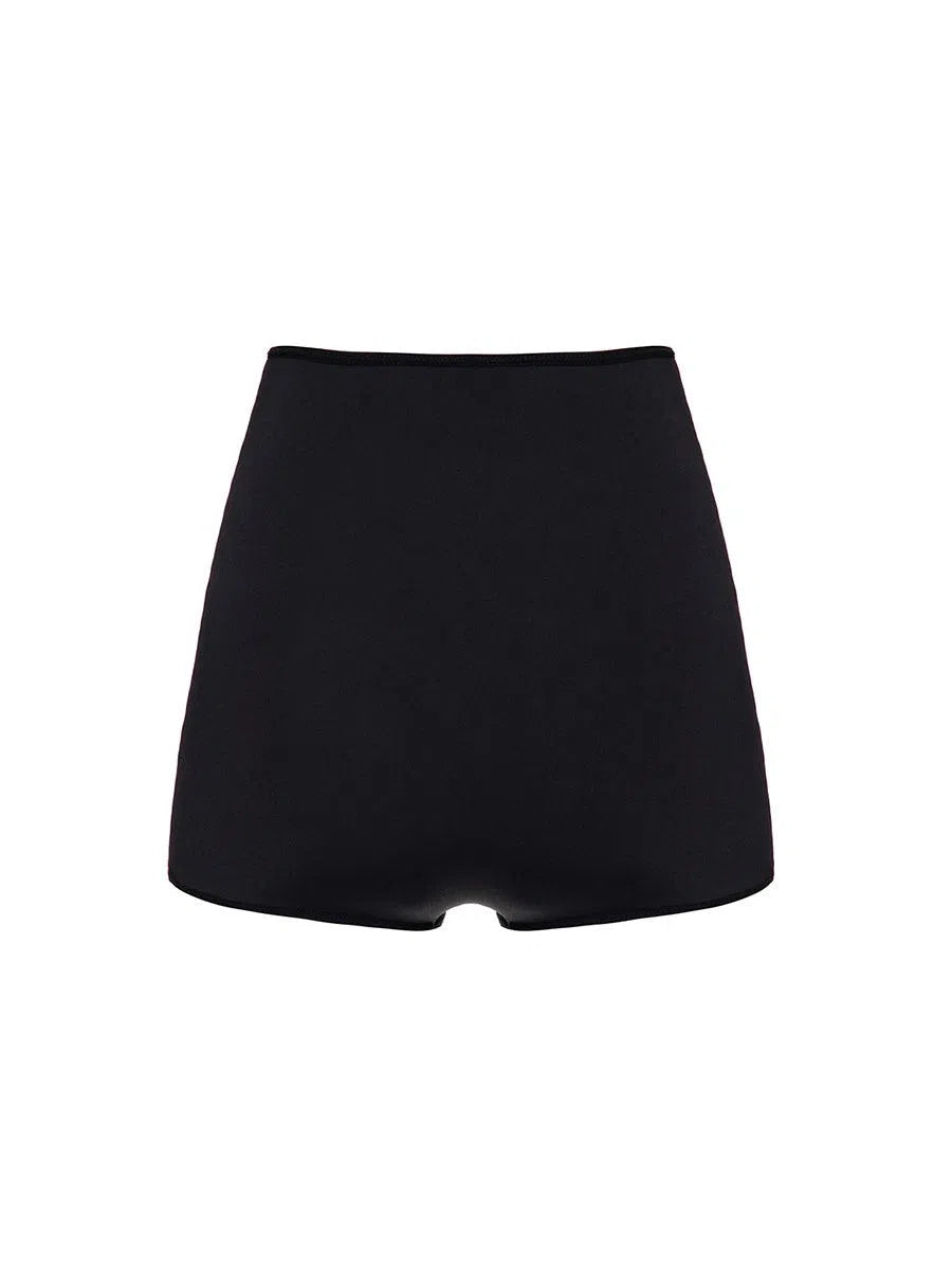 Hot Pant Andrea Basic Preto