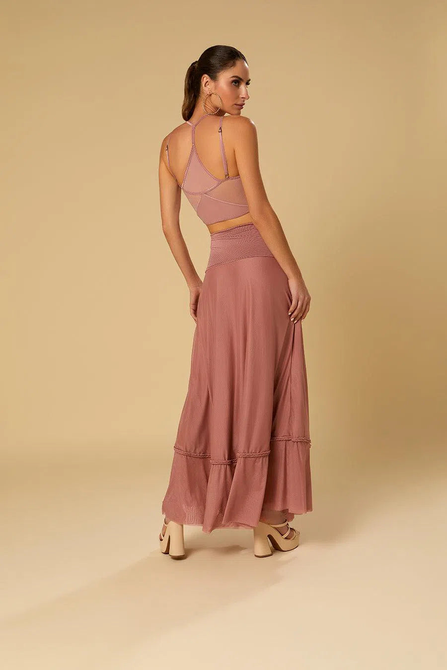 Saia Liz Nude