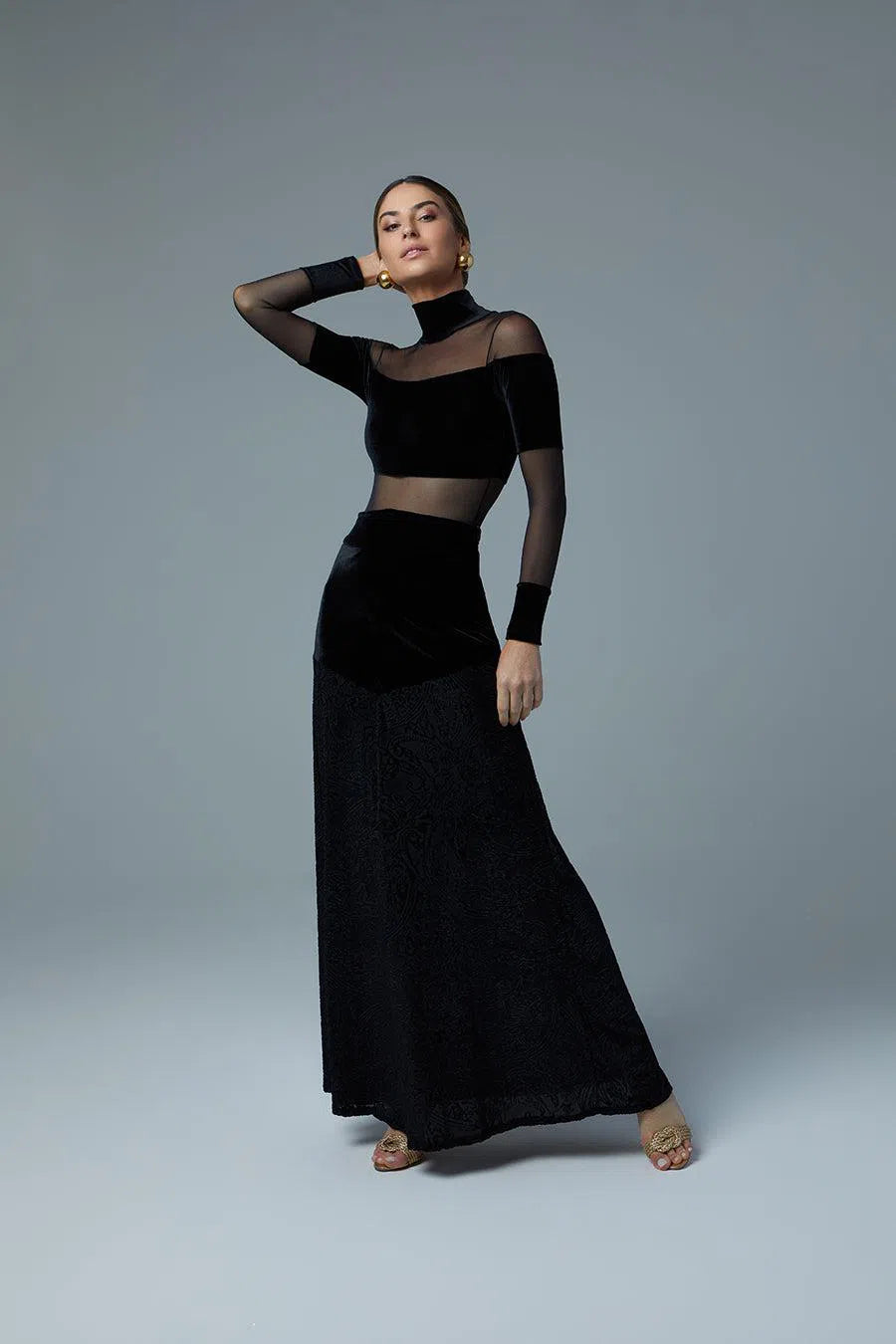 Saia Rosana Preto